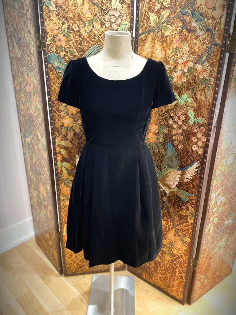 1950s Black Velvet Scoop Back Party Dress