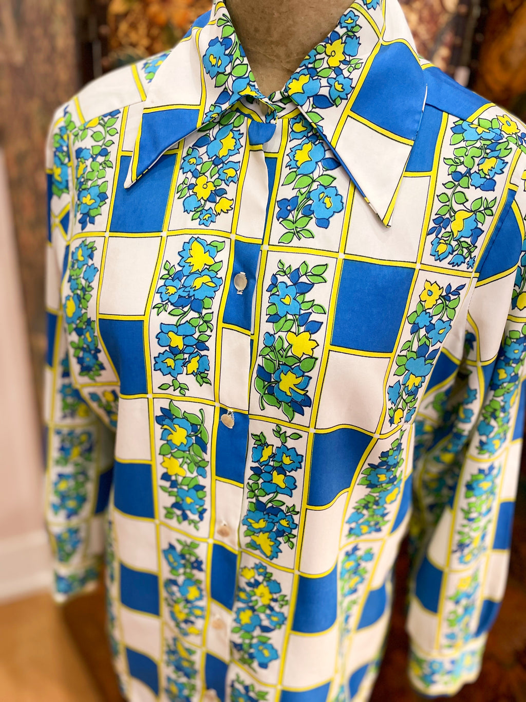 1960s Groovy Blue Floral Button Down Shirt