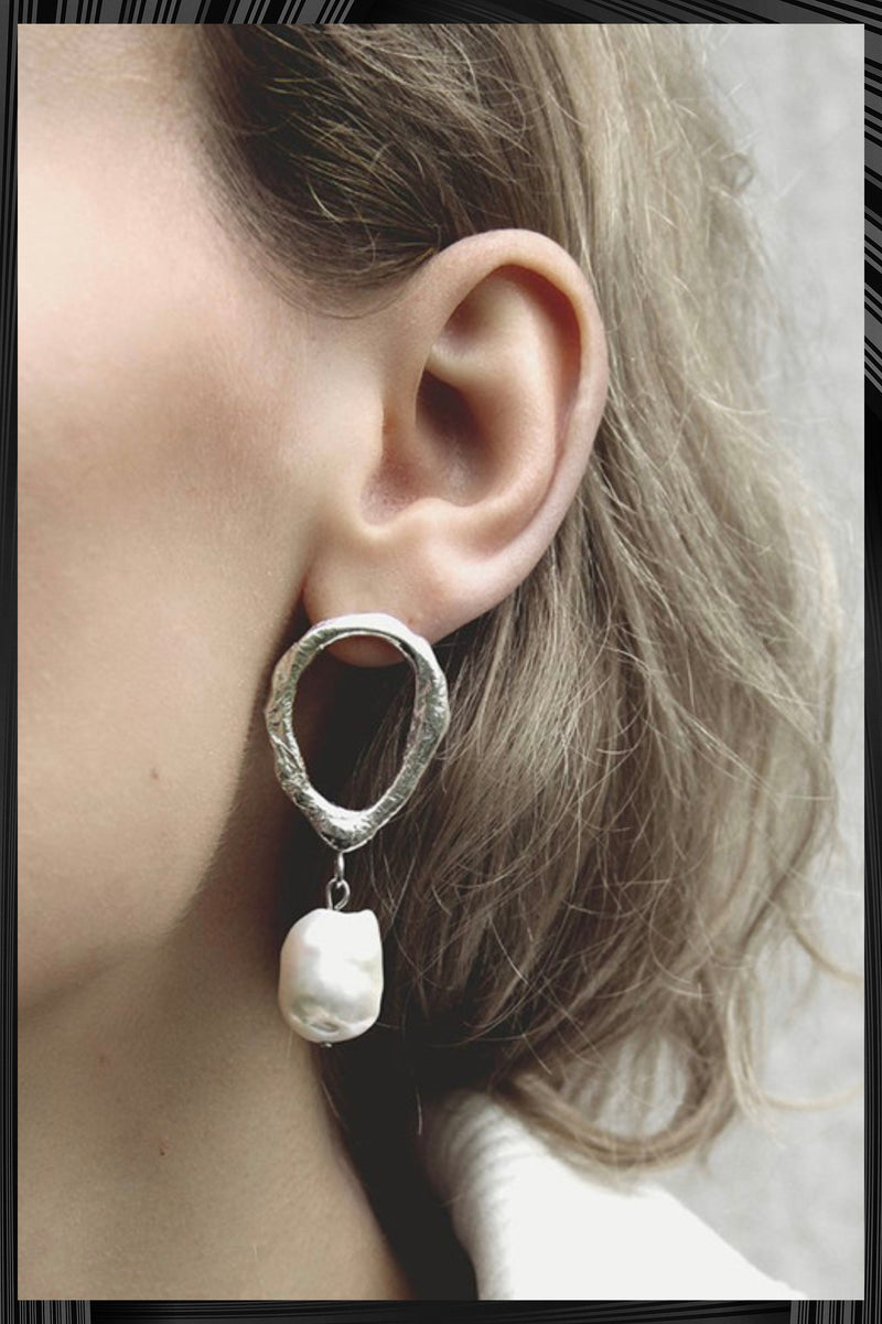 Asymmetric Drop Pearl Earrings | Free Delivery - Quick Shipping