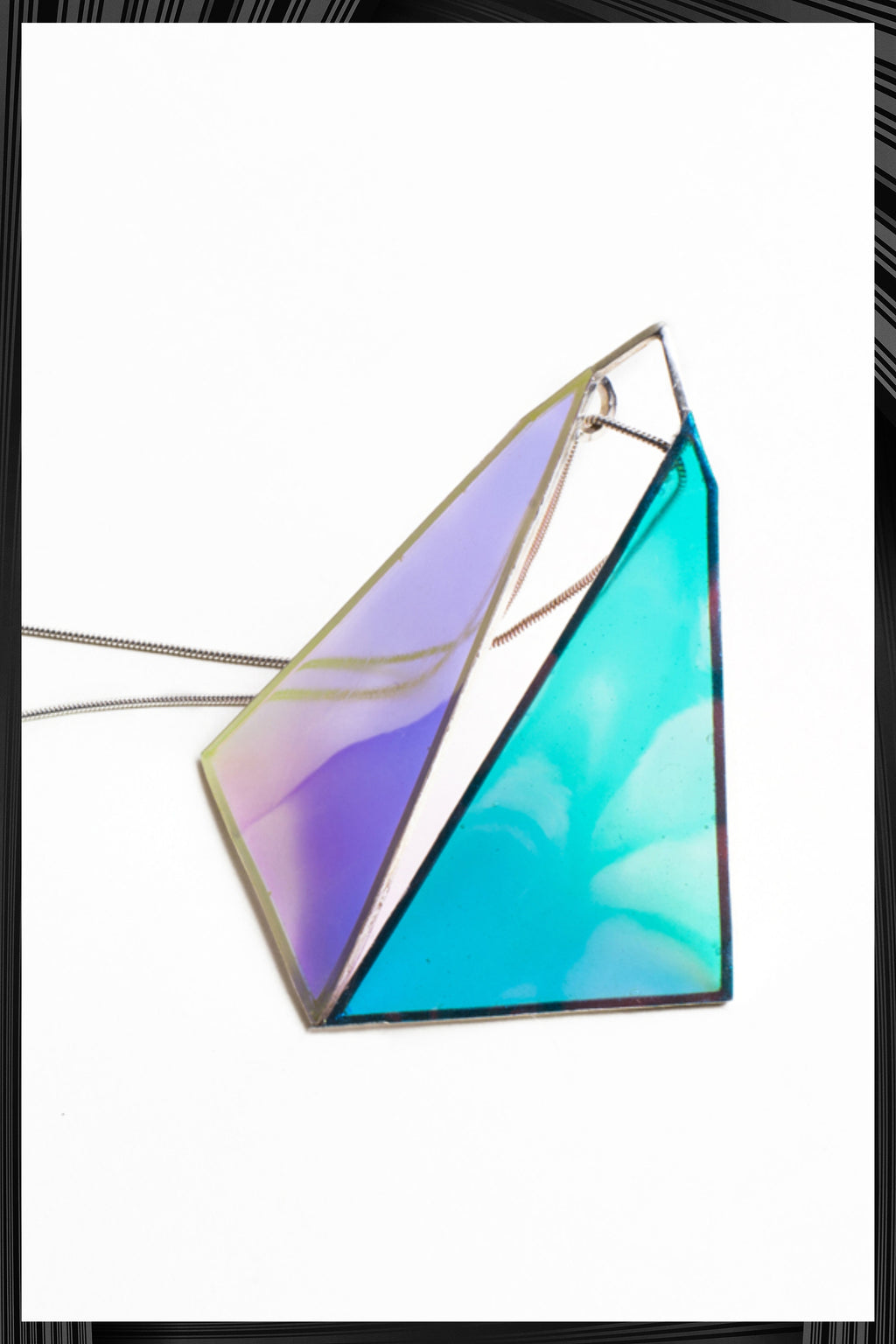 Kite Pendant | Free Delivery - 2-3 Week Shipping