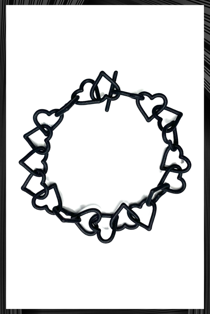 Black Linked Heart Bracelet | Free Delivery - Quick Shipping