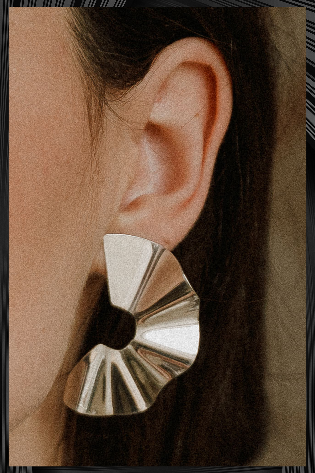 Silver Tra Tra Midi Earrings | Free Delivery - Quick Shipping